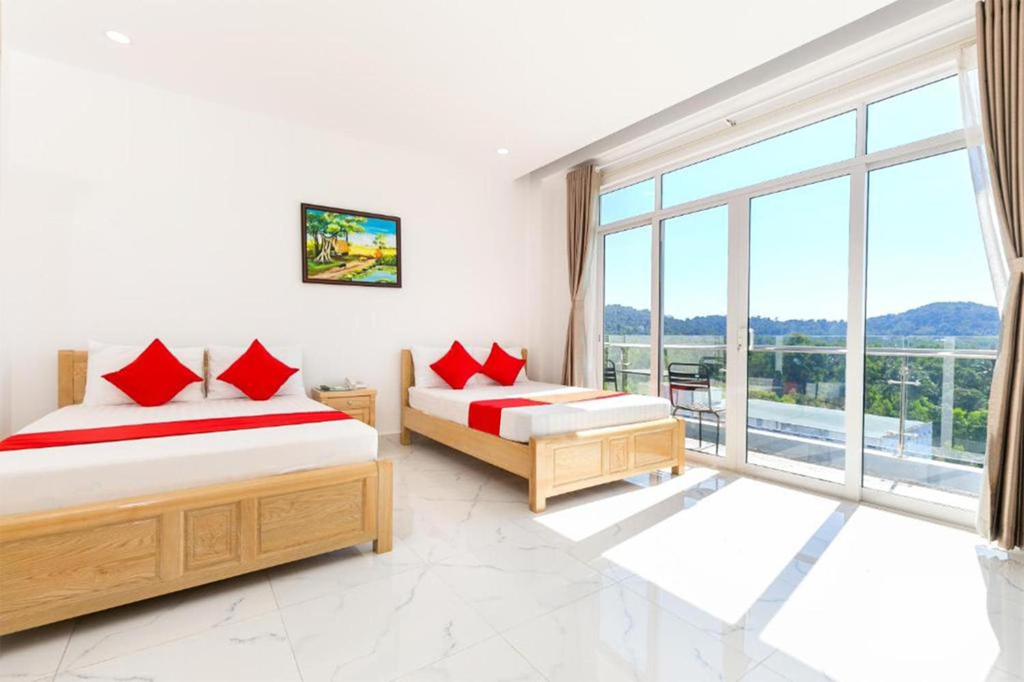 Ruby Hotel Фукуок Екстер'єр фото